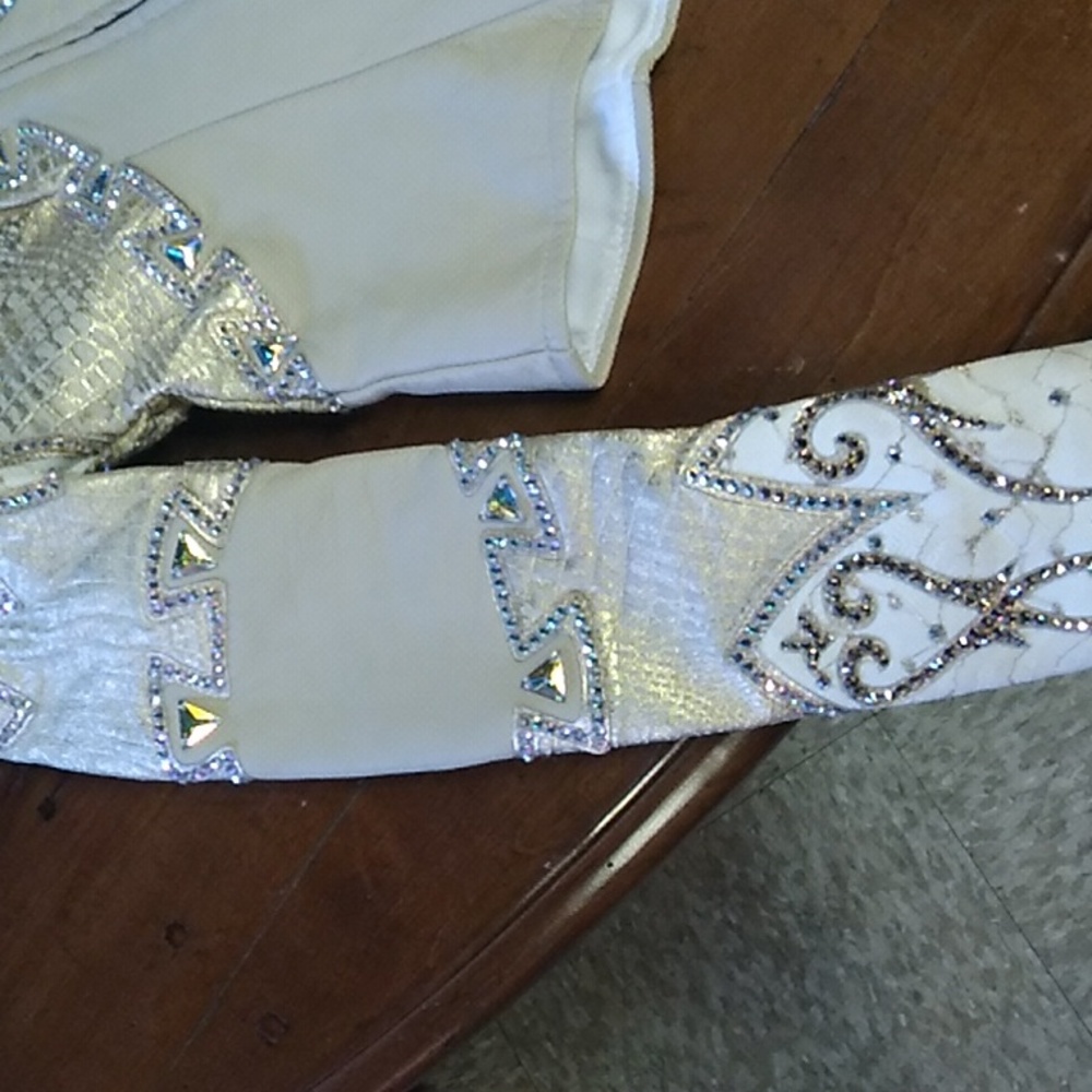 Absolutely Beautiful Gold Multicolored Jeweled Ja… - image 5